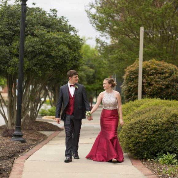 PROM DRESS - Picture 5 of 5